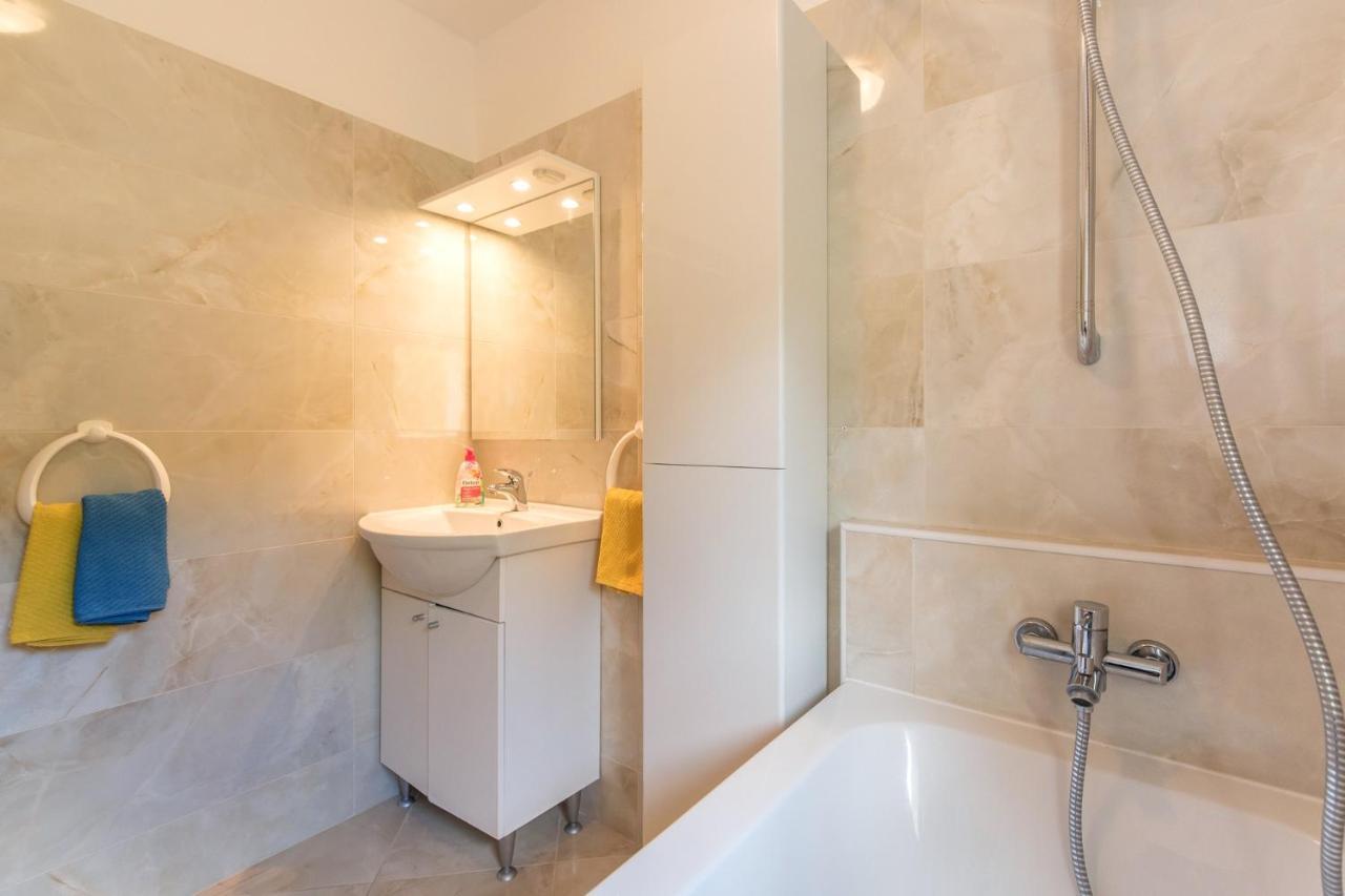 Apartments With A Parking Space Dramalj, Crikvenica - 5592 Zewnętrze zdjęcie